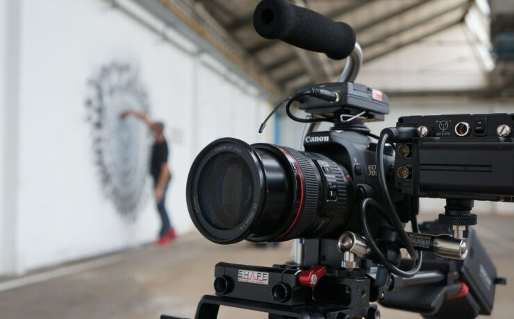 Exclusive- First independent Canon 70D (beta quality camera) video review