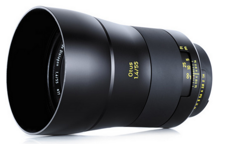 Zeiss 55mm f/1.4 Otus  - The definitive 50mm DSLR lens?