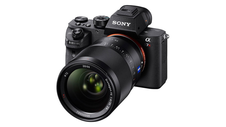 Sony A7rII Internal 4K Full Frame 35mm Camera Announced