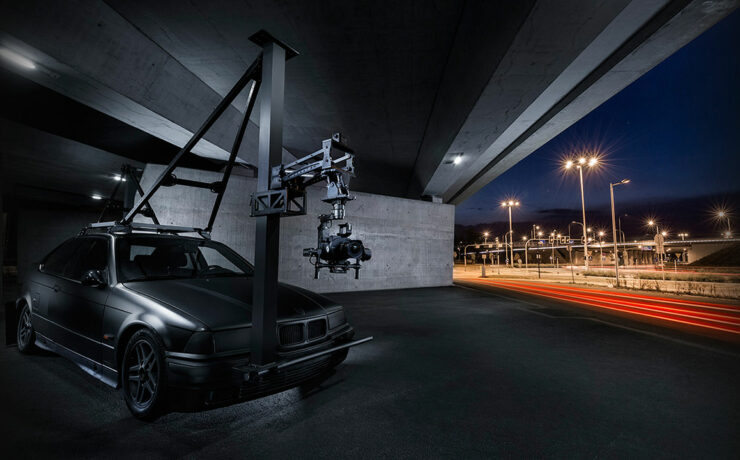 DitoGear Lifter - Raise Your Camera Off That Moving Car!