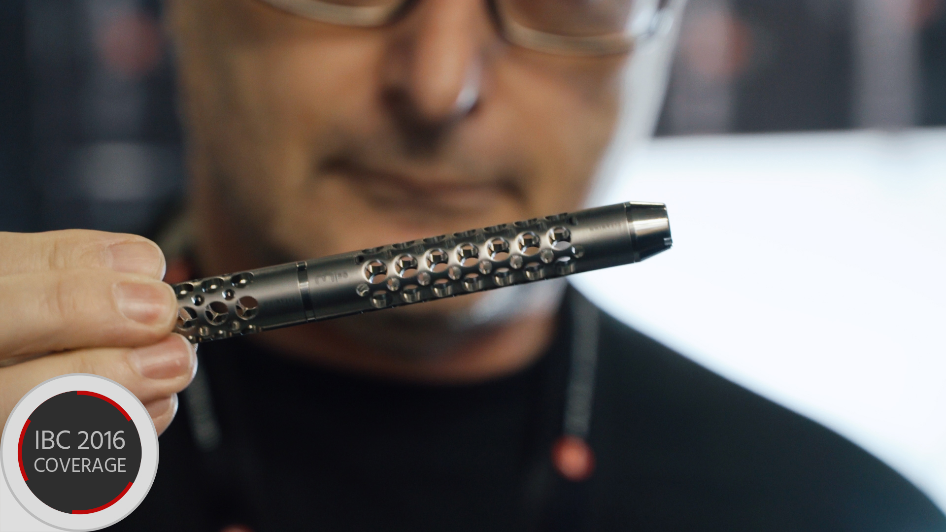 LockCircleがRodRocketを発表 － 軽量で自由度の高いロッドバー
