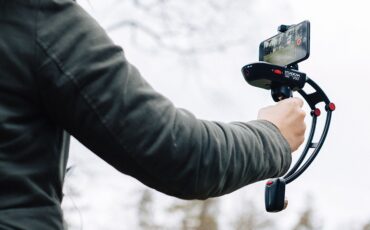 Steadicam Volt on Kickstarter - a Smartphone Stabilizer by the Industry Giant