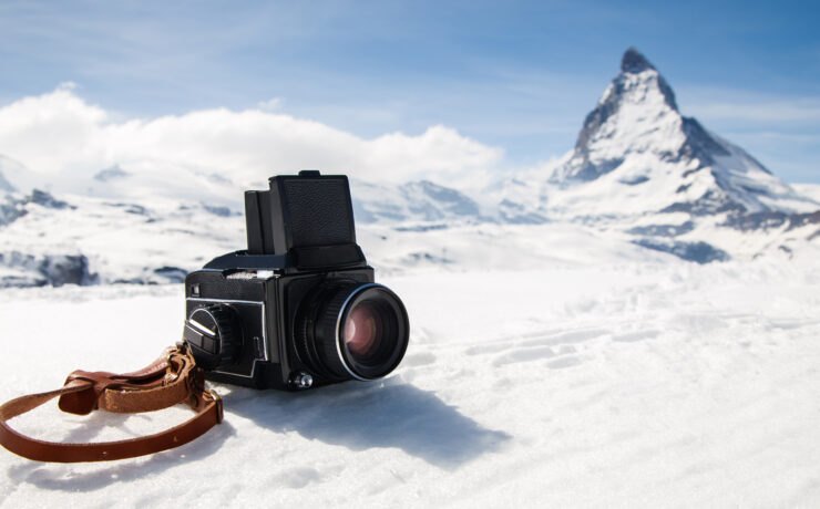 Filming in Cold Environments - The Challenges of Shooting a Story About Glaciers