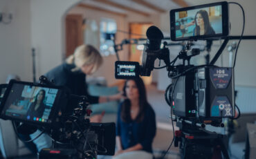 8 Easy Rules To Enhance Your Interview Lighting