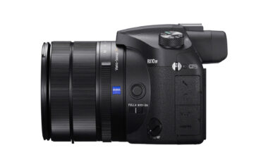 The New Sony RX10 IV – S-Log3, 1000fps and a 24-600mm Superzoom!