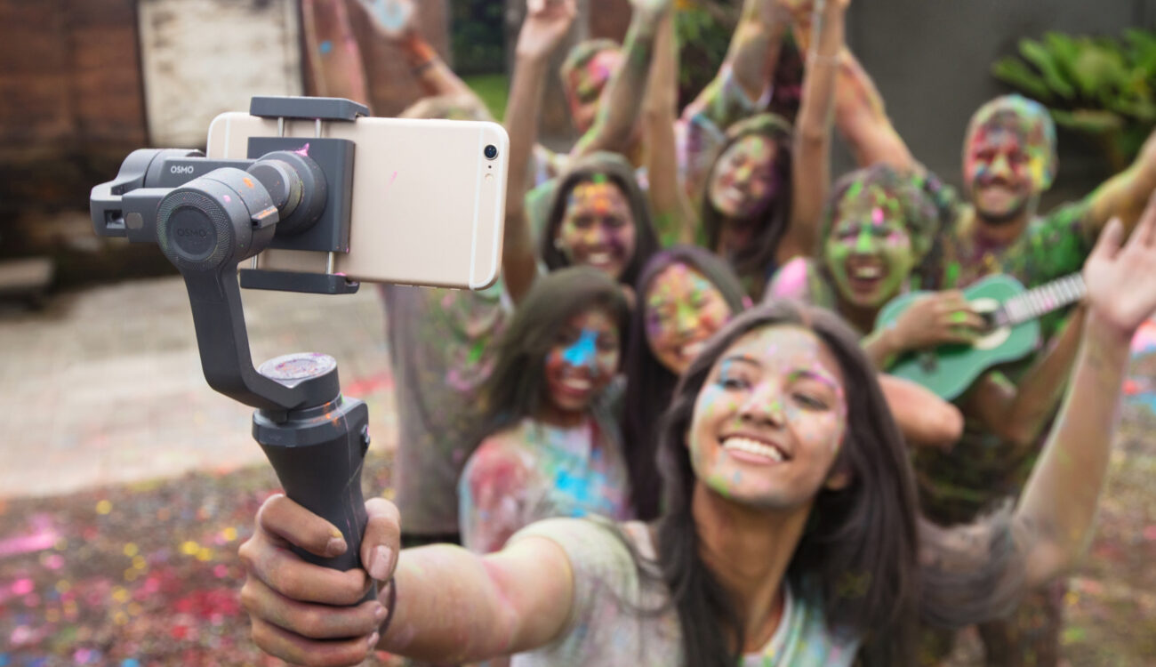 DJI Reveals New Handheld Stabilizers at CES 2018 - Osmo Mobile 2 and Ronin-S