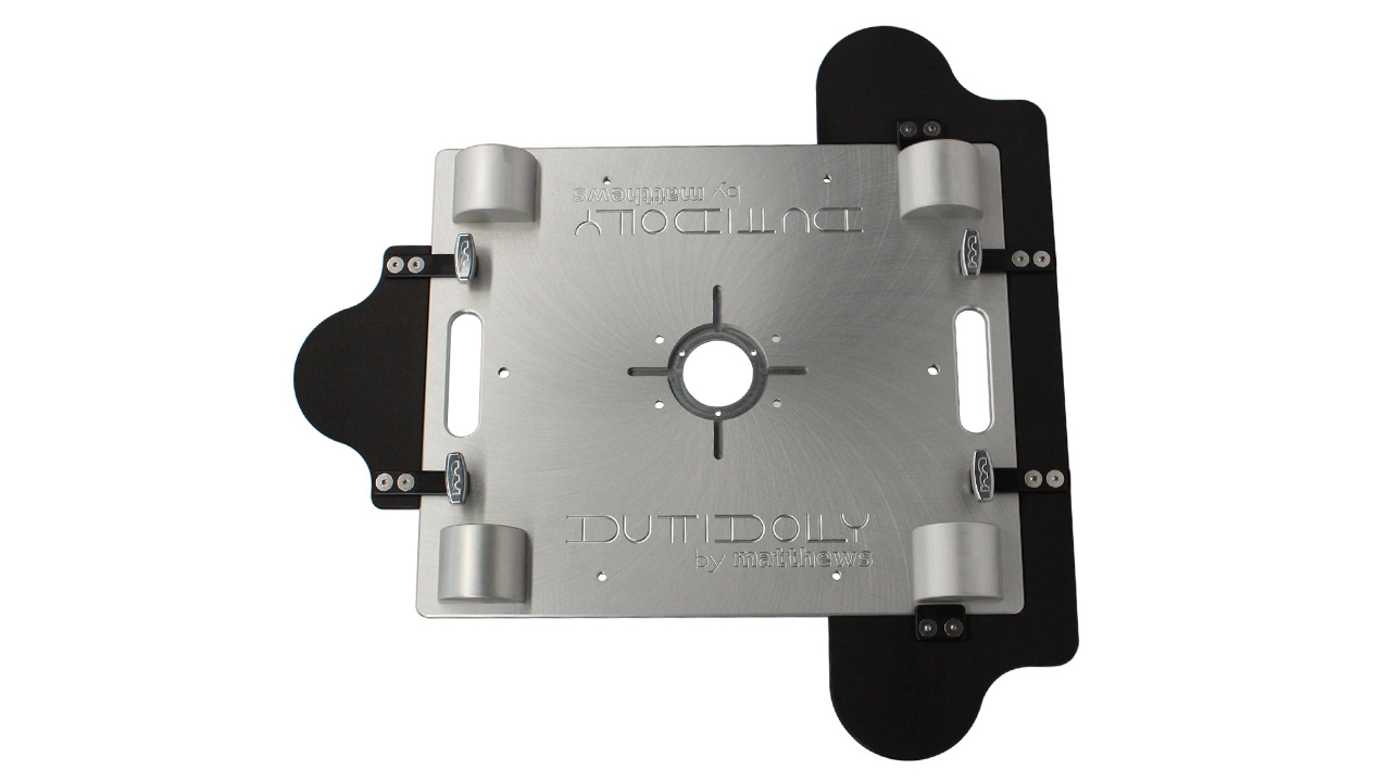 Matthews Studio EquipmentのDutti Dolly用三脚アダプター