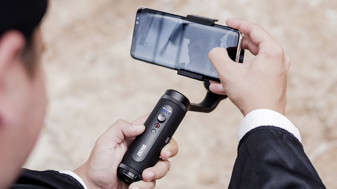 ジウン（Zhiyun）がスマートフォン用ジンバルSMOOTH-Q2をキックスターターで発売