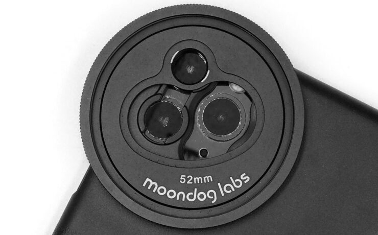 Moondog Labs Multi-Camera Filter Mount for iPhone 11