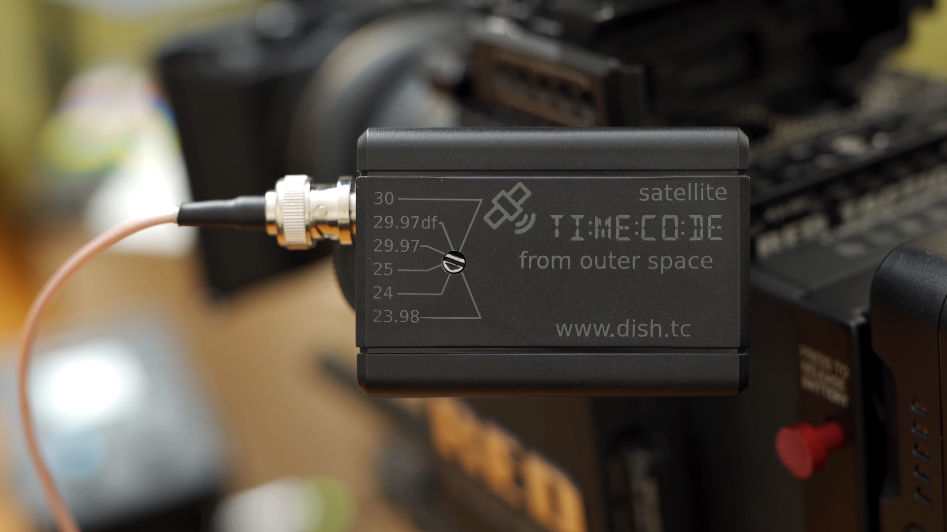 DISH.TC PRO en Kickstarter - Generador de timecode mediante satélites