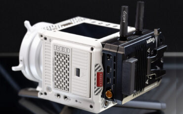 VAXIS ATOM 600 KV – Wireless Video for RED Komodo