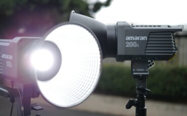 AputureのAmaran 100dと200dライトレビュー