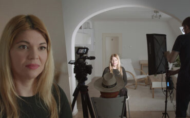 Quick Tip: How to Light an Interview With a Single Light Source