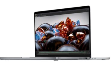 New Apple MacBook Pro 14" and 16" with M1 Pro and M1 Max Chips Announced