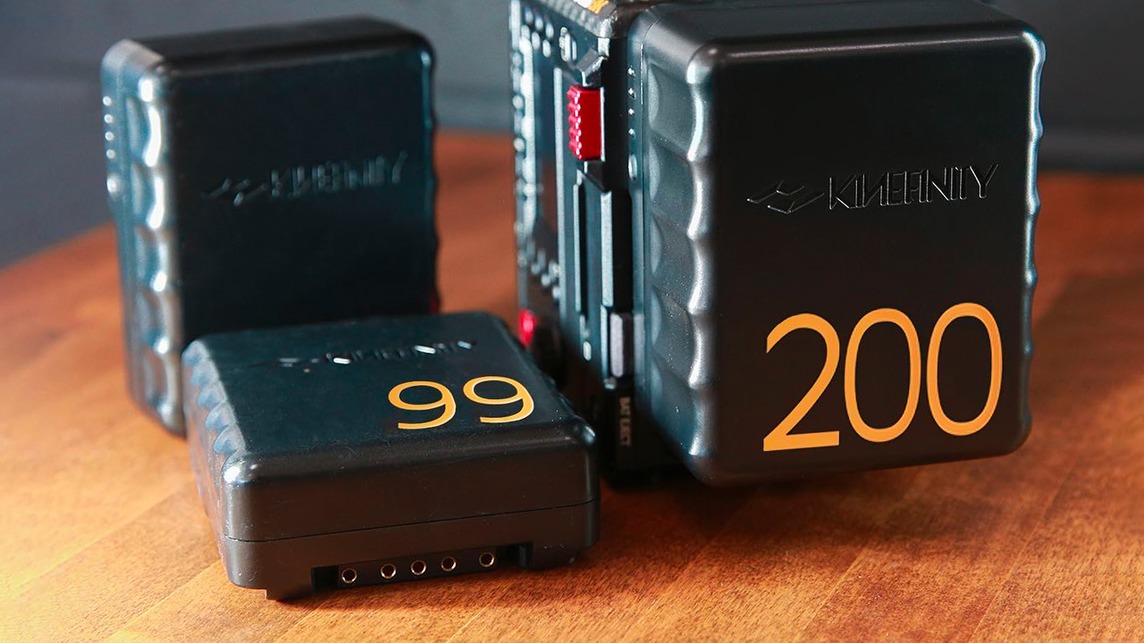 Kinefinity PD KineBAT 99 & 200 Introduced – V-Mount Batteries with Dual D-Tap and PD USB-C