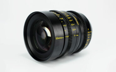 MitakonがMFTシネレンズ「Mitakon Speedmaster 50mm T1」を発売