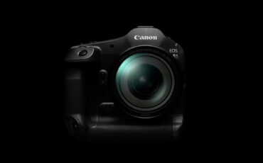キヤノンEOS R1フラッグシップミラーレスカメラの開発を確認
